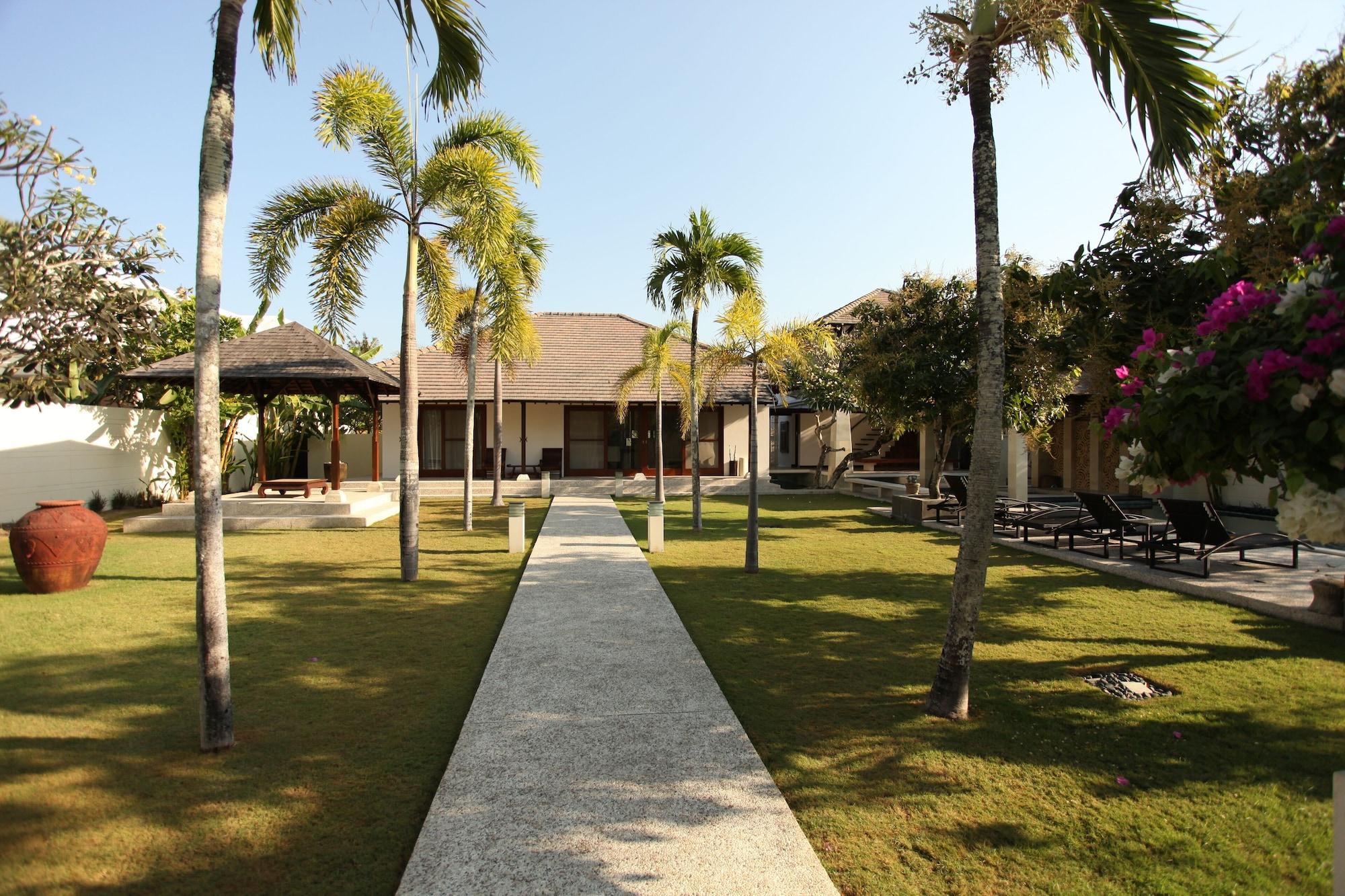 The Wangsa Benoa Hotel Nusa Dua  Bagian luar foto