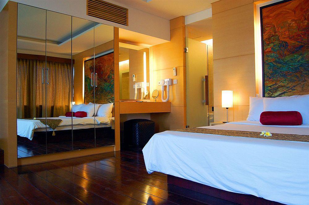 The Wangsa Benoa Hotel Nusa Dua  Bagian luar foto