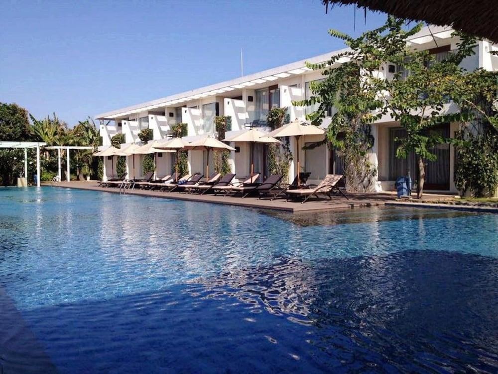 The Wangsa Benoa Hotel Nusa Dua  Bagian luar foto